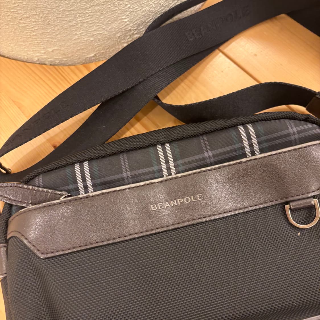 빈폴 크로스백 상품이미지2