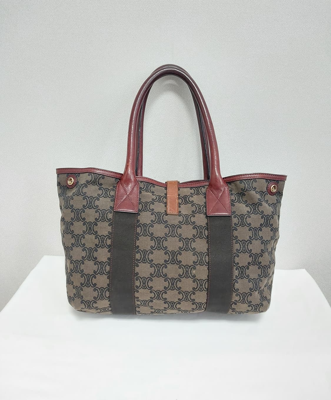 셀린느 트리오페 마카담 버클 토트백 (정품) 상품이미지5