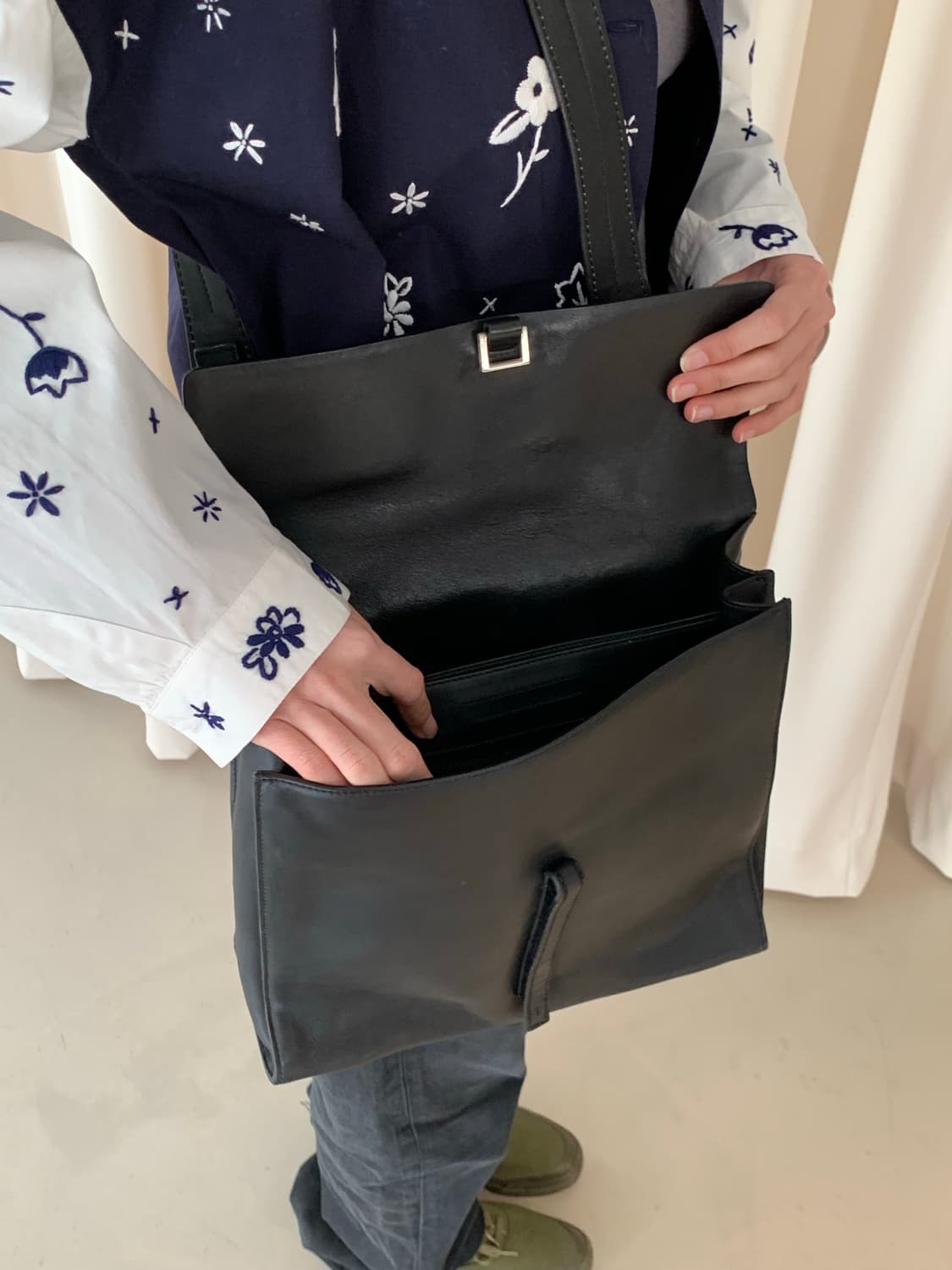 90's "PRADA" Leather Cross Bag (rare) 상품이미지6