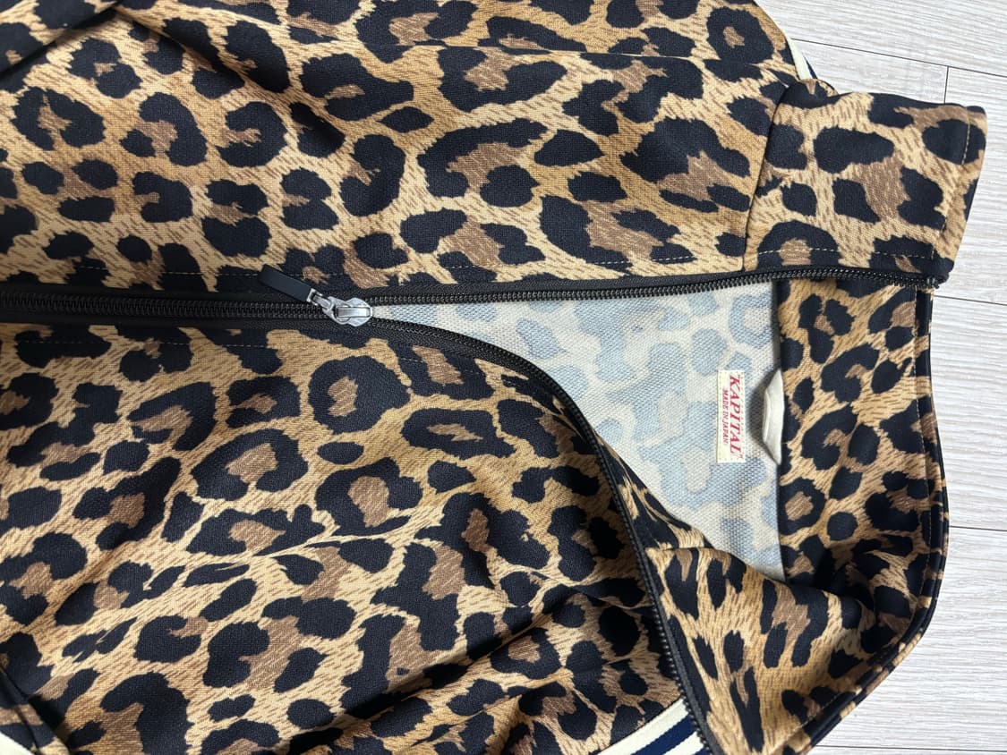 캐피탈 레오파드 스무스 트랙자켓 져지 (원빈착용) 상품이미지7