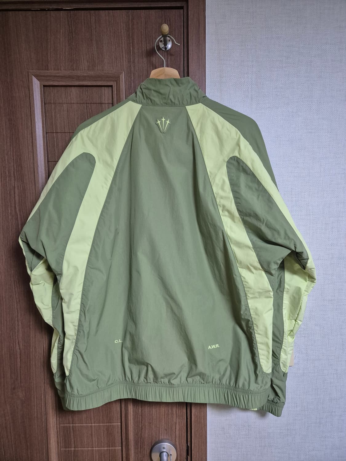 나이키 녹타 트랙자켓 오일그린 M 상품이미지3