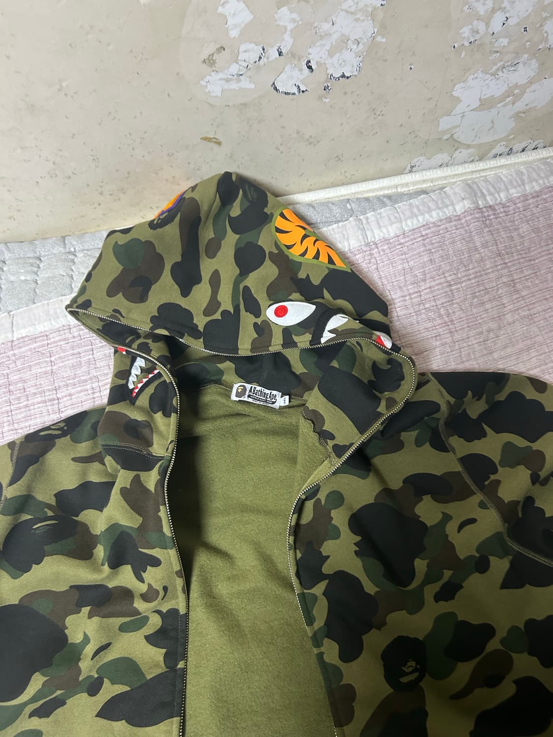 베이프 퍼스트 카모 샤크 풀 후드집업 상품이미지5