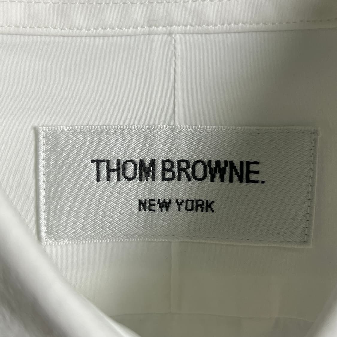 톰브라운 닻 자수 화이트 옥스포드 버튼다운 셔츠  상품이미지3