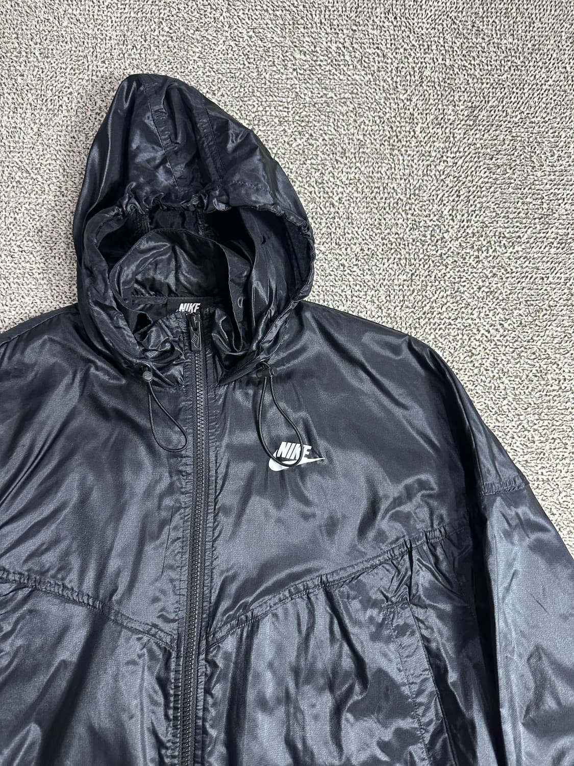 나이키 런닝 바람막이 L 상품이미지2