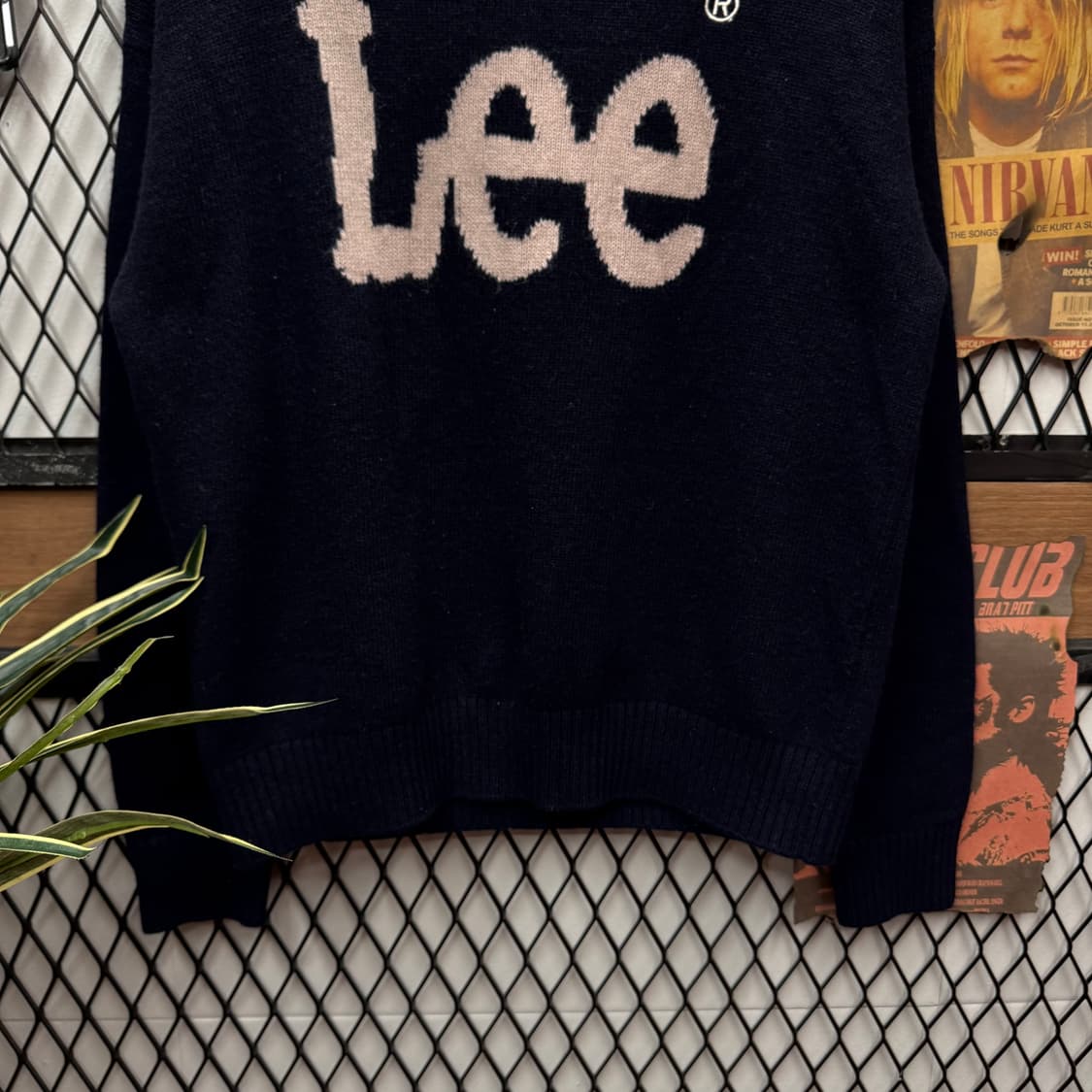 LEE 리 라운드넥 니트 전면 빅로고 포인트 네이비 상품이미지4