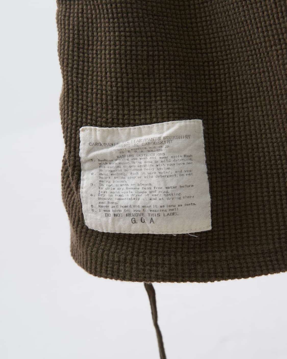 G.O.A 사이드 스트랩 셔링 디테일 롱 스커트 상품이미지5