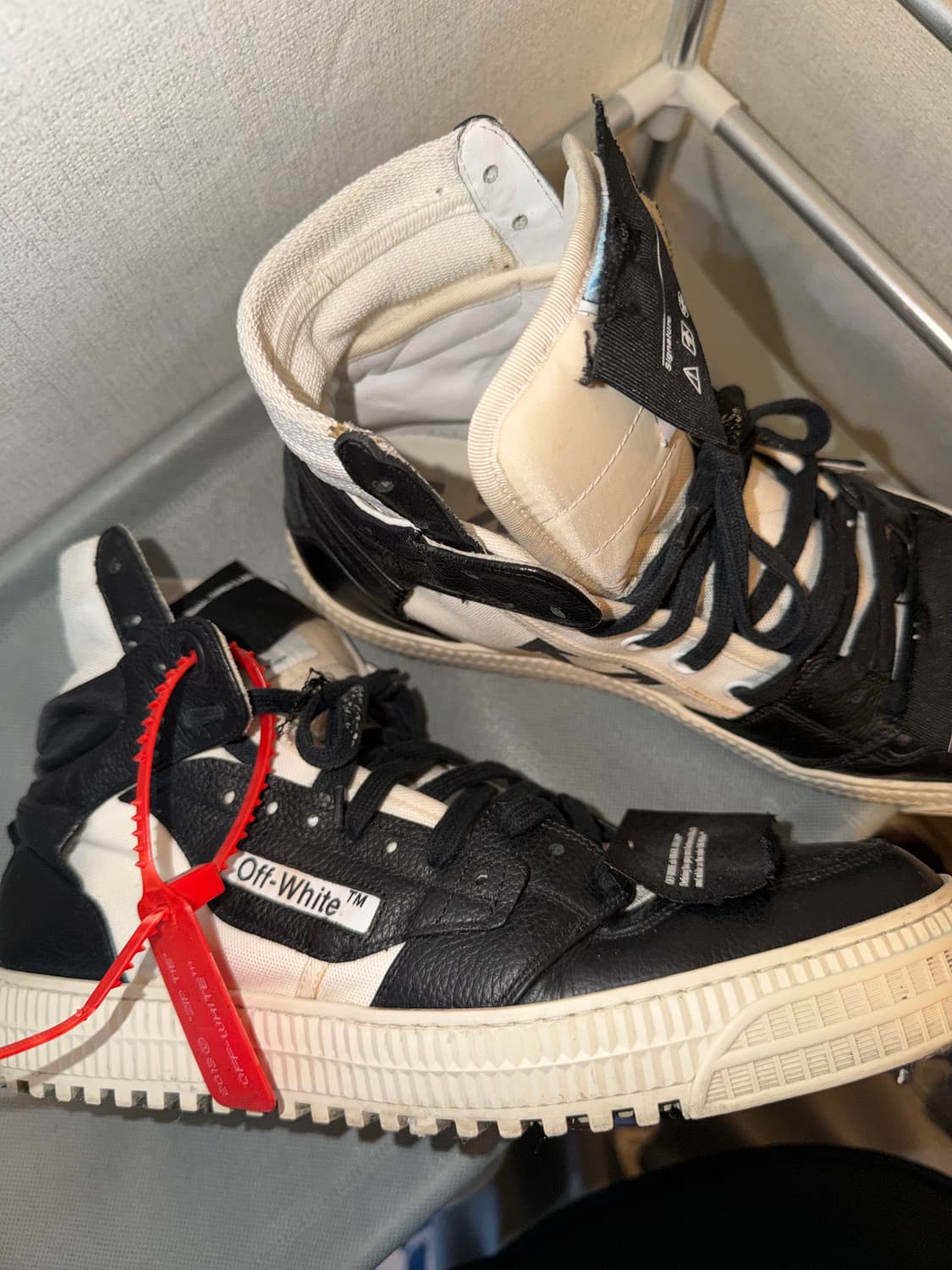 오프화이트 오프코트 3.0 42사이즈(270~275) 스니커즈 상품이미지1