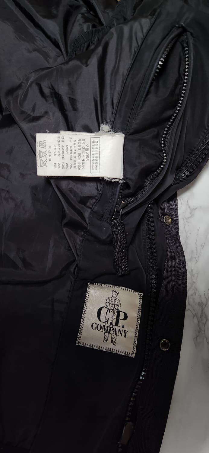 cp컴퍼니 고글 렌즈 밀레밀리아 조끼 패딩 상품이미지8