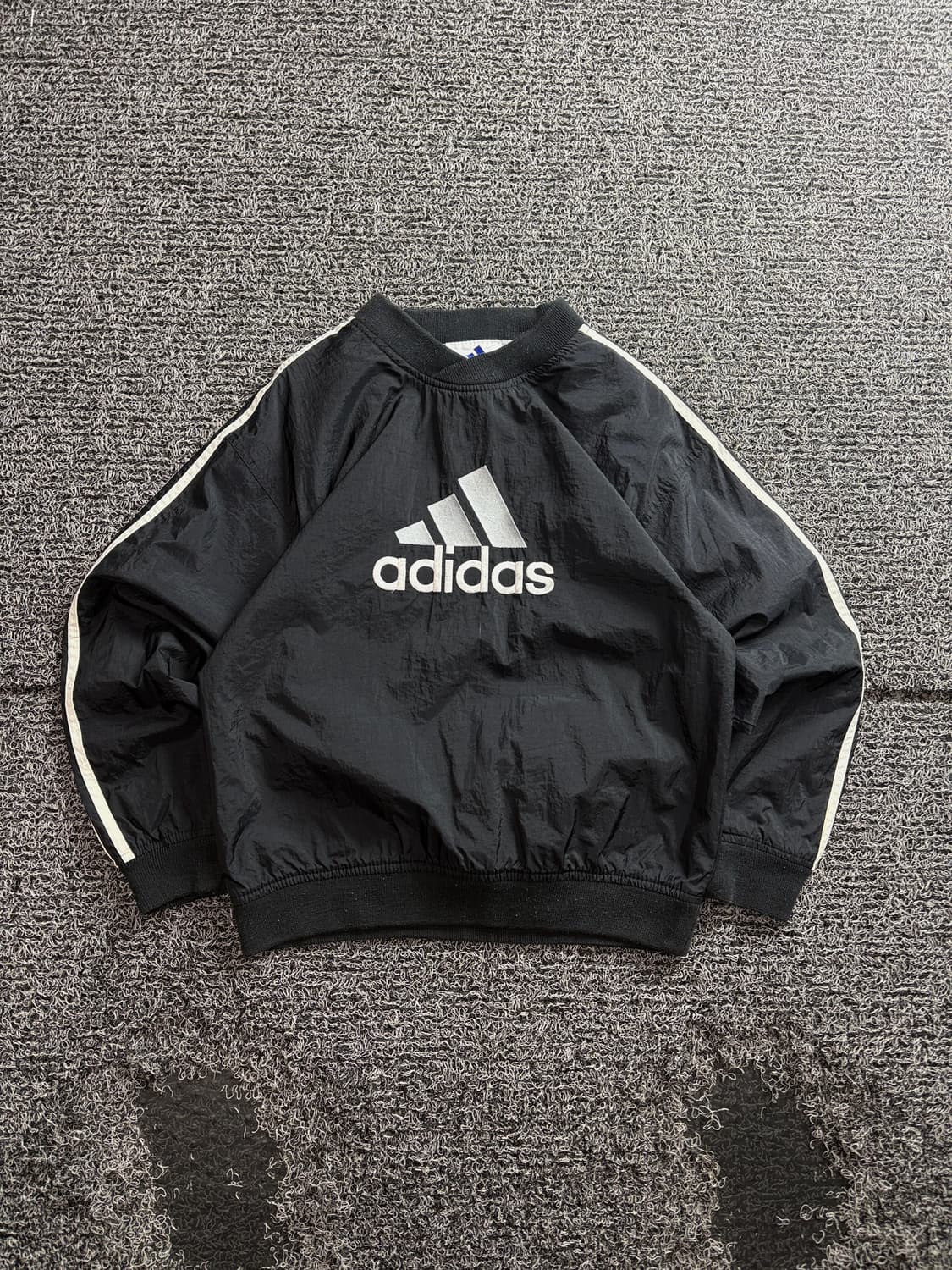 90s 아디다스 올드스쿨 빅로고 나일론 쉘 웜업 3499 상품이미지2