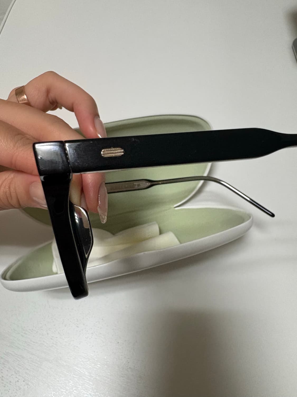 젠틀몬스터 쿠보 01 블랙 상품이미지5