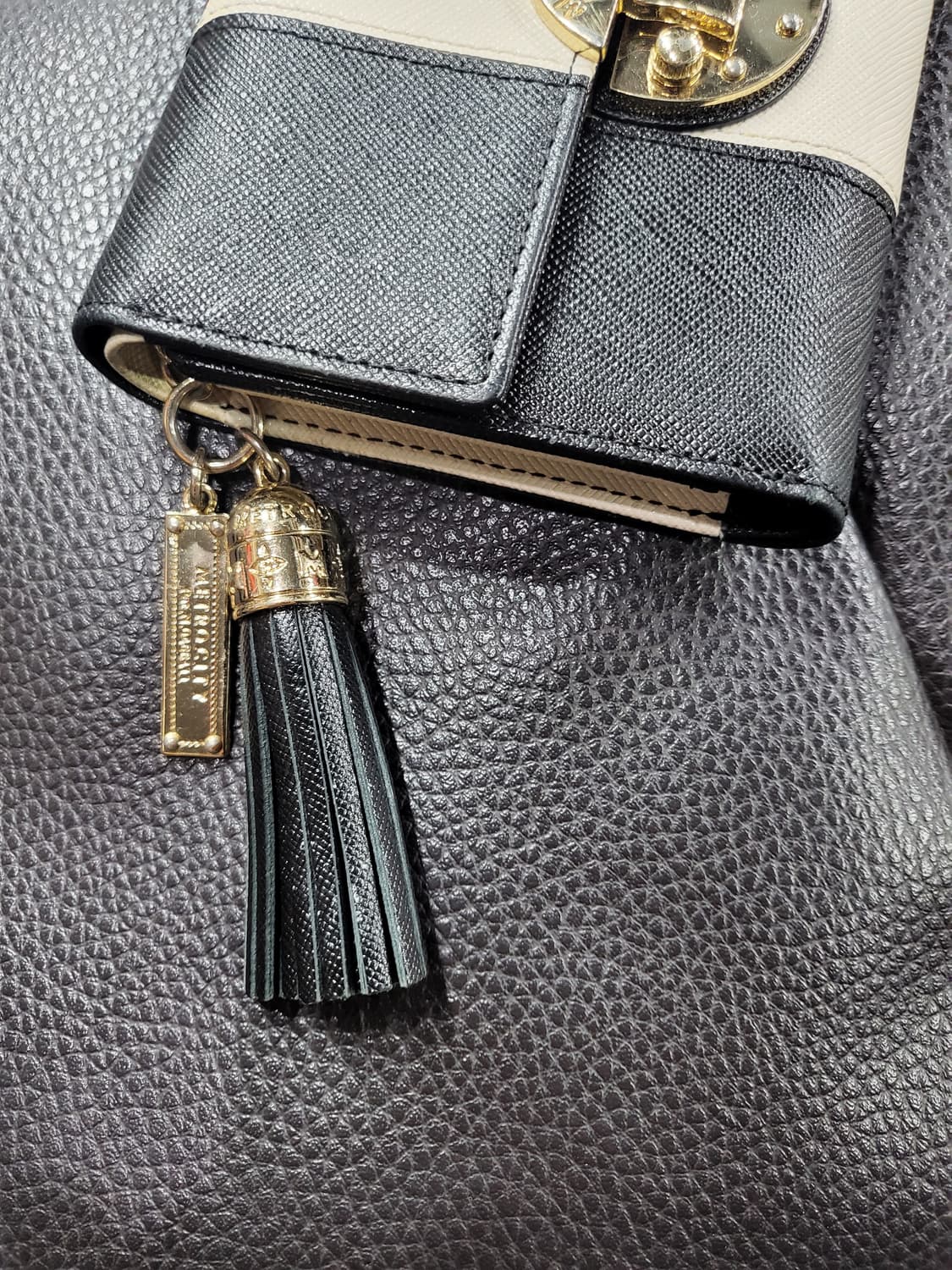 메트로시티 사피아노 반지갑 상품이미지5