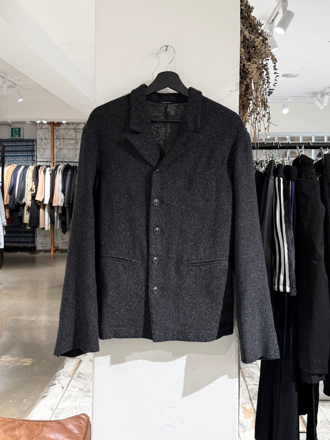 돌체 앤 가바나 차콜 라나버진울 테일러드 자켓  상품이미지1