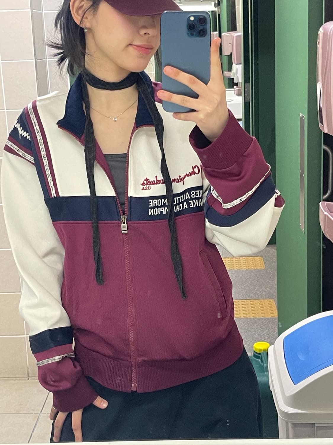 챔피언 집업 상품이미지1