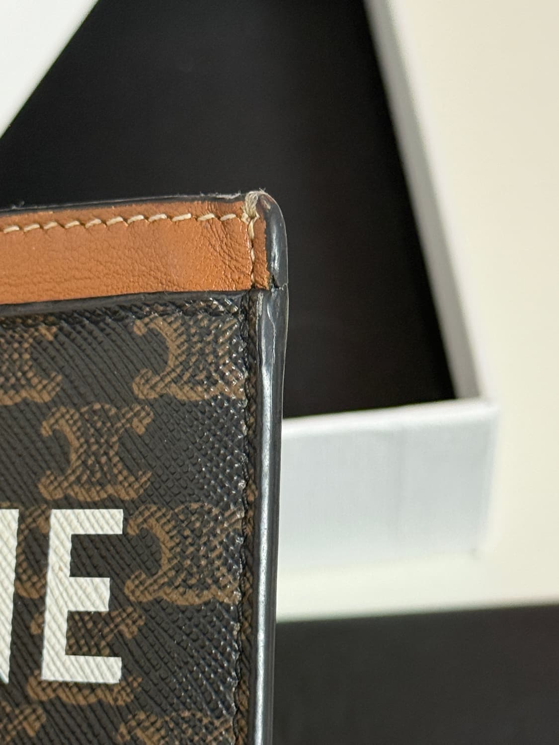 정품 셀린느 카드지갑 상품이미지4