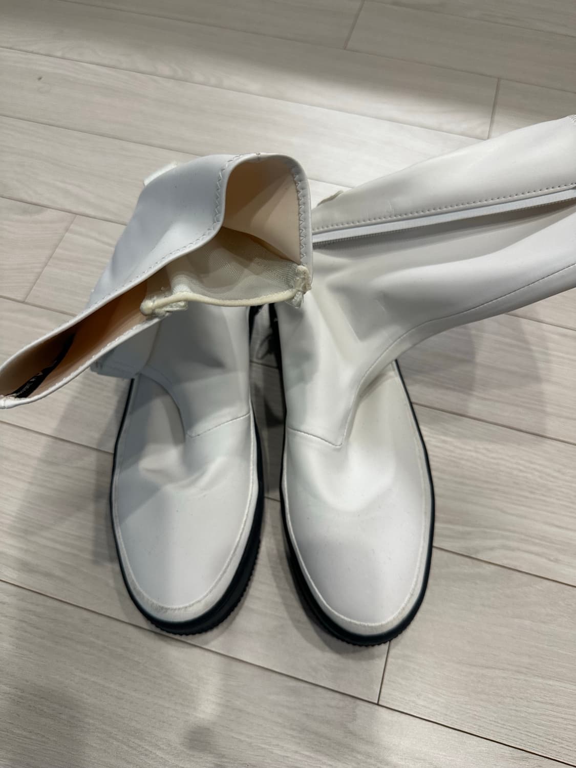 나이키 에어 세이지하이 부츠 한정판 상품이미지1