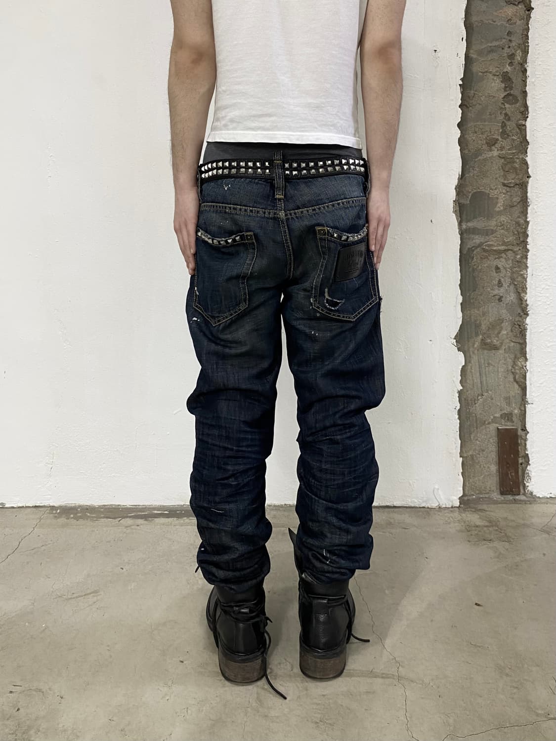 디스퀘어드2 스터드 레더 데님 팬츠 상품이미지2