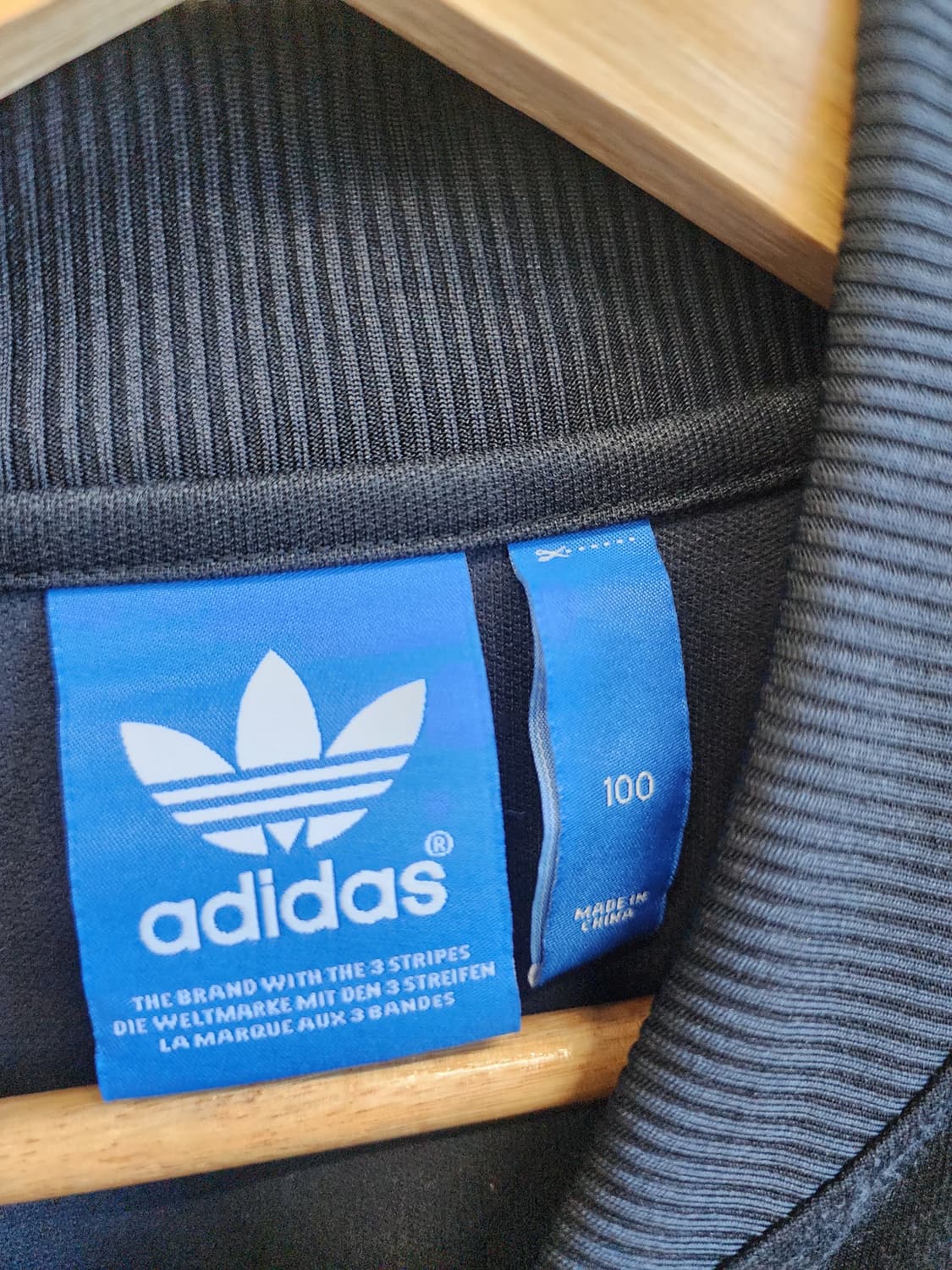 아디다스 바시티 자켓 상품이미지3