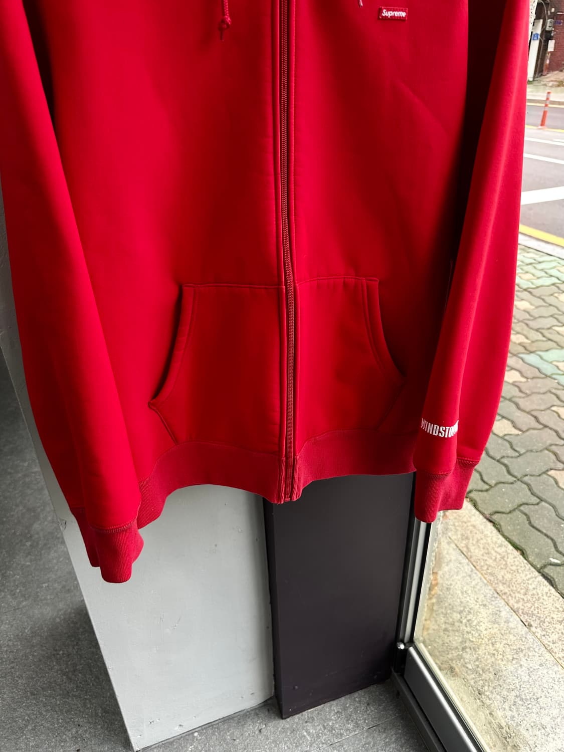 L/ 슈프림 WINDSTOPPER 후드 집업 상품이미지5