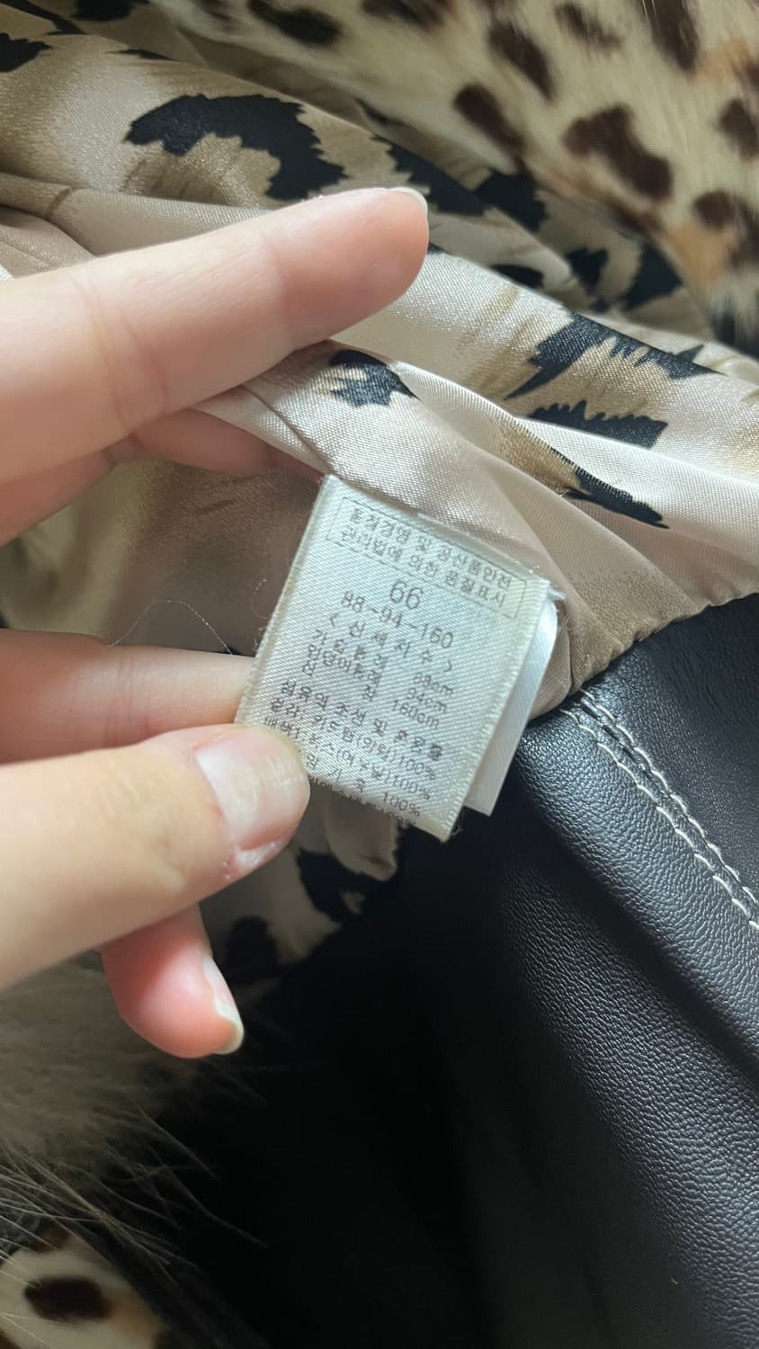 웨스턴 글램 후크 여우털 퍼자켓 상품이미지10