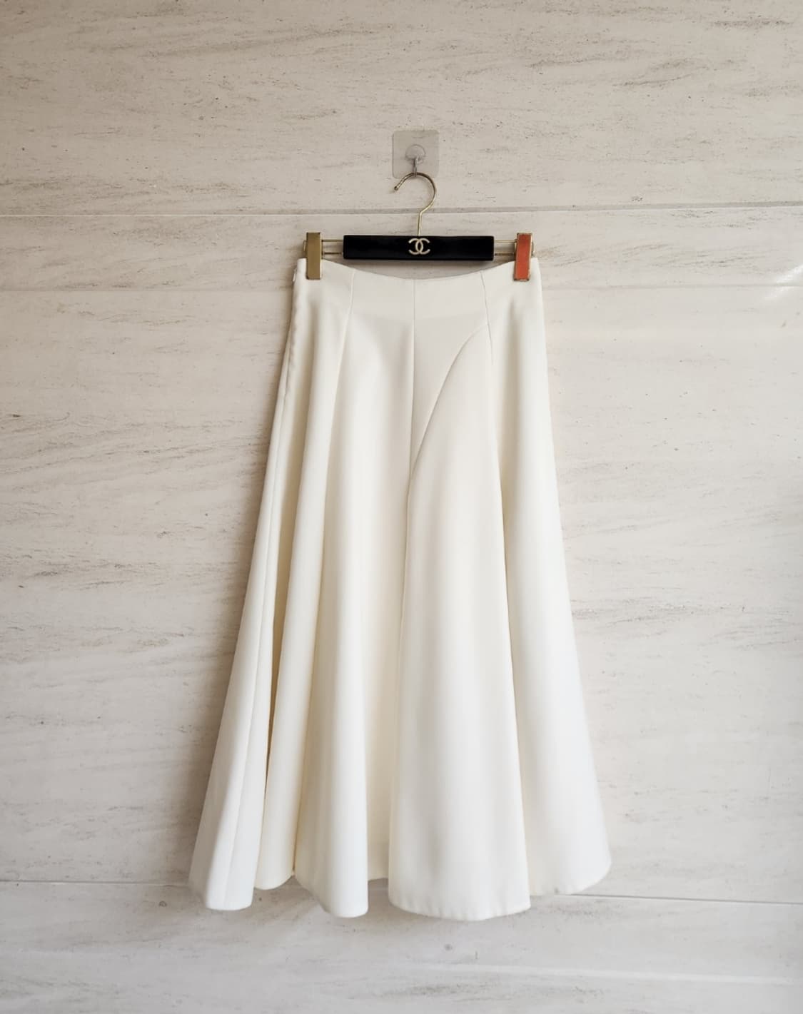 미샤 솔리드 플레어 스커트 44사이즈 상품이미지2