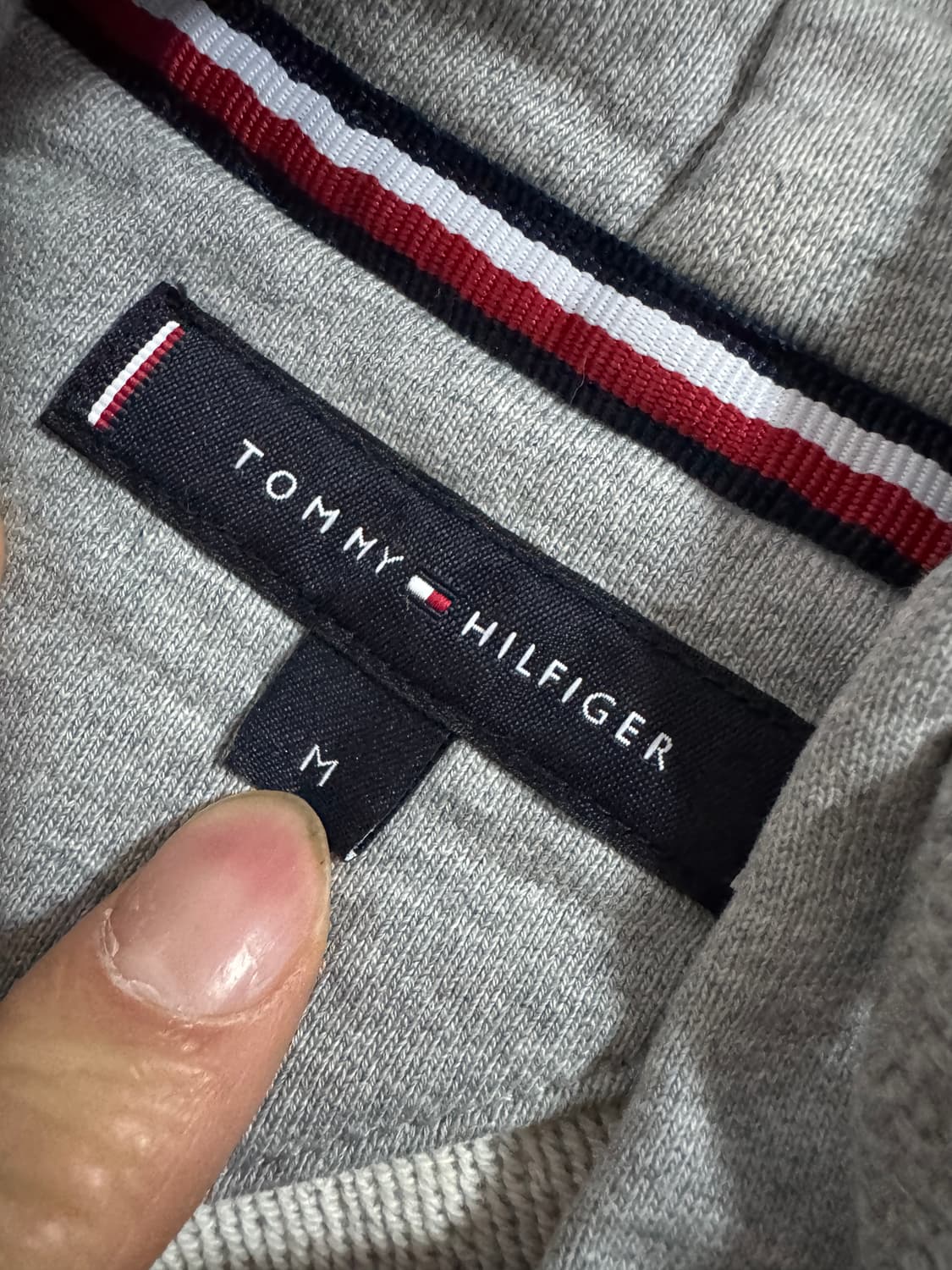 타미힐피거 사선완장 트레이닝 후드집업 M 상품이미지3