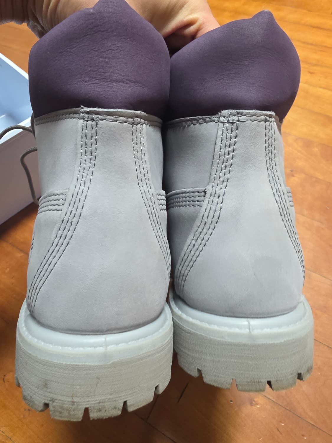 팀버랜드 6인치 여성 부츠 회색 235 상품이미지4