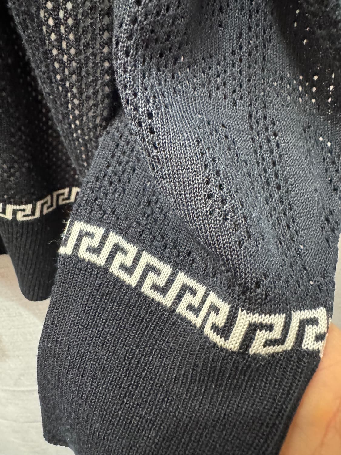 빈티지 베르사체 진스 쿠튀르 레터링펀칭니트100-105 상품이미지3