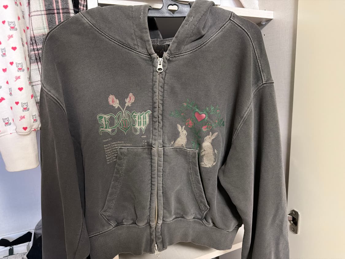 이퓨원트 크롭후드집업 (2way bunny crop hood zipup) 상품이미지4