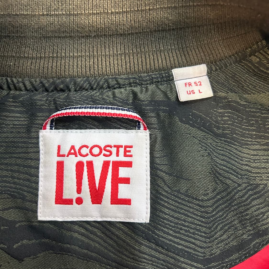 라코스테 카키 패턴 봄버 자켓 상품이미지3