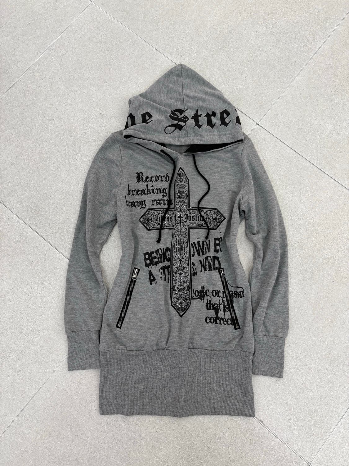 Dig deep 십자가 해골 프린팅 롱 후디 상품이미지1