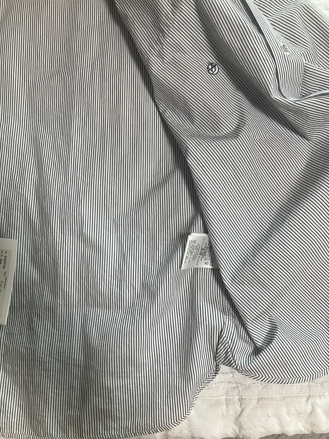 [XL]나나미카 레귤러카라윈드셔츠 새제품급 급처분 상품이미지4