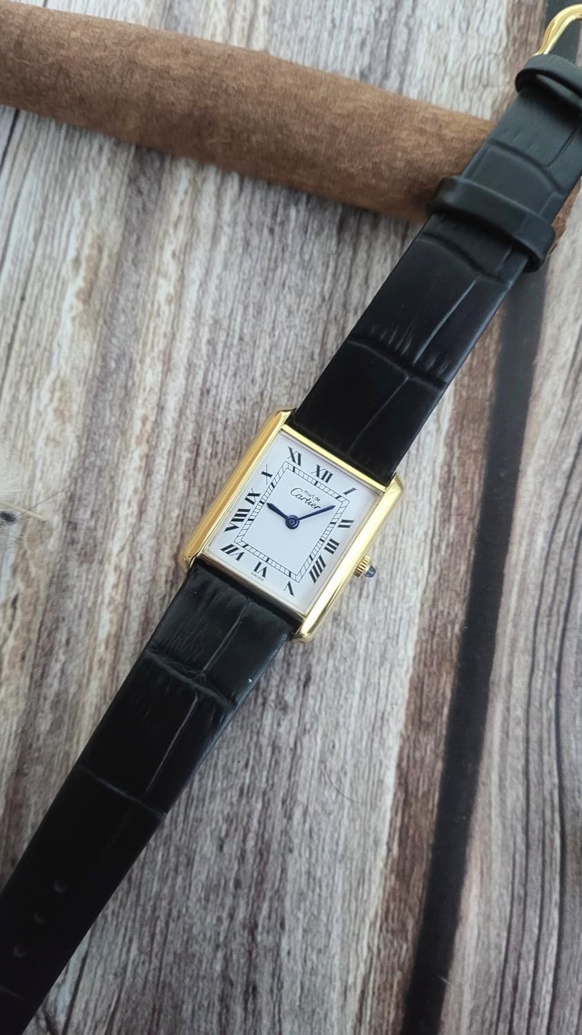 감정서포함 정품 까르띠에 머스트 드 탱크 lm사이즈 남여공용 수동시계 상품이미지1
