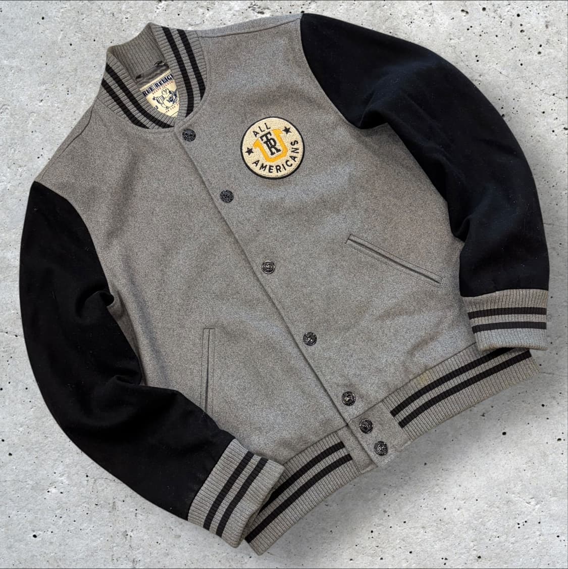 [L] 트루릴리젼 바시티 스타디움 울 자켓 그레이 블랙 C203 상품이미지1