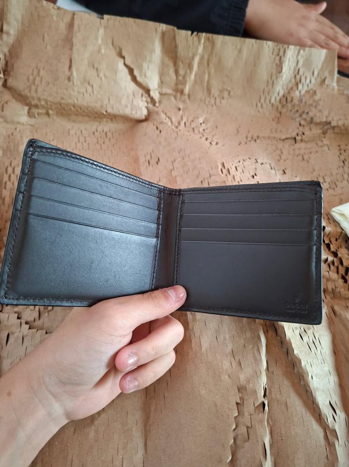 구찌 GG 웹 수프림 꿀벌 반지갑 상품이미지7