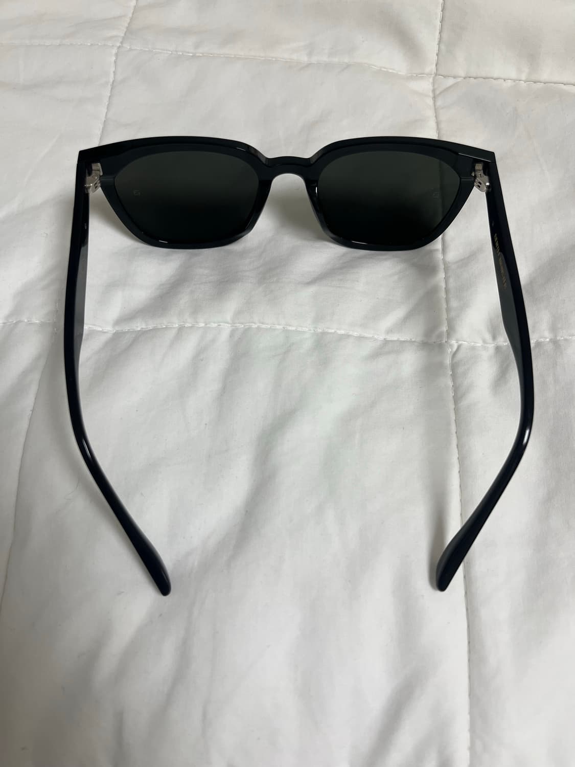 젠틀몬스터 릴리트 상품이미지3