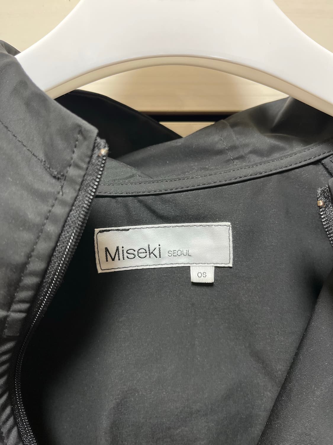 미세키서울 후디드 윈드브레이커 자켓 블랙 상품이미지3