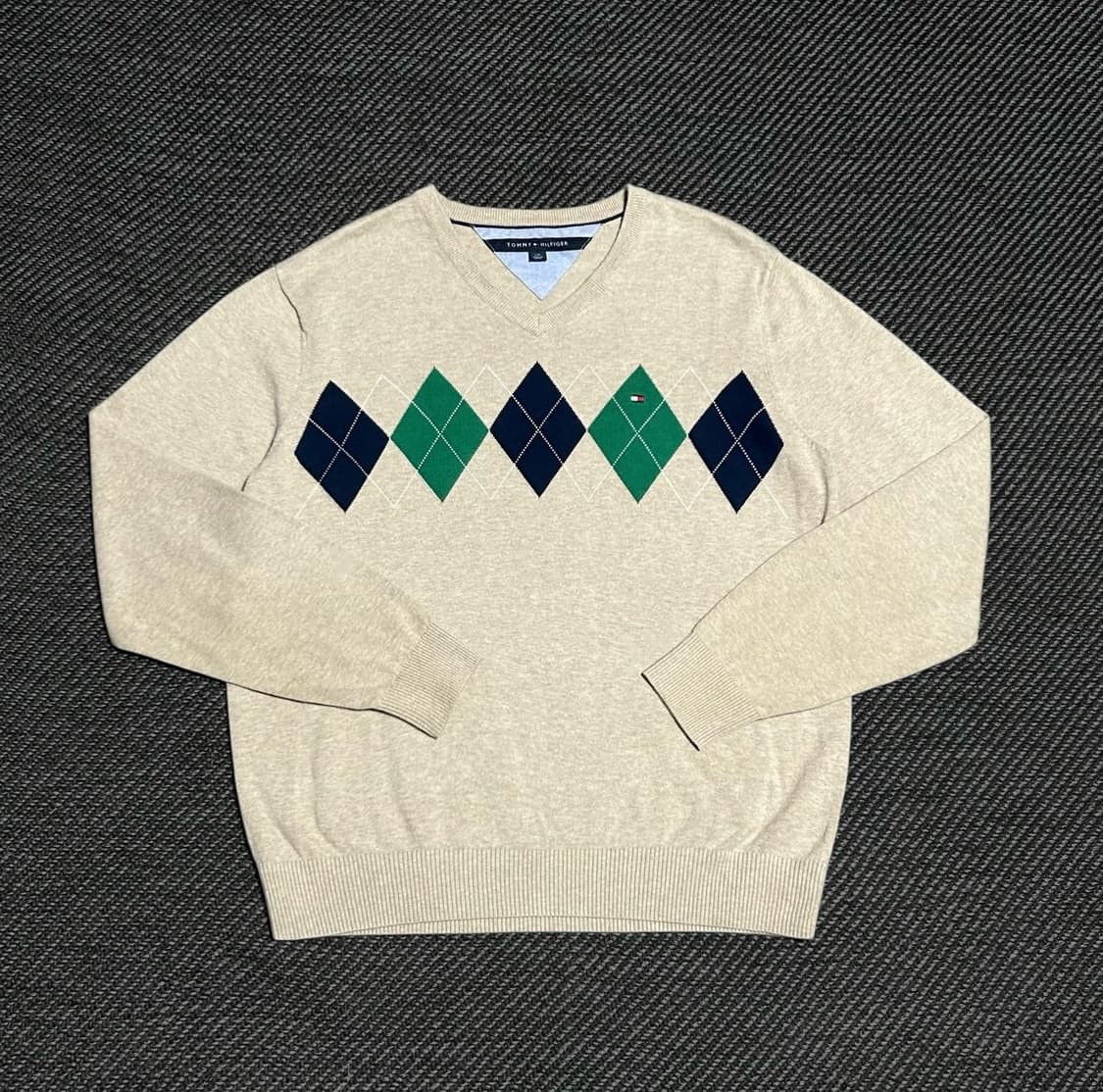 [L] Tommy 타미힐피거 베이직 브이넥 코튼 니트 상품이미지1