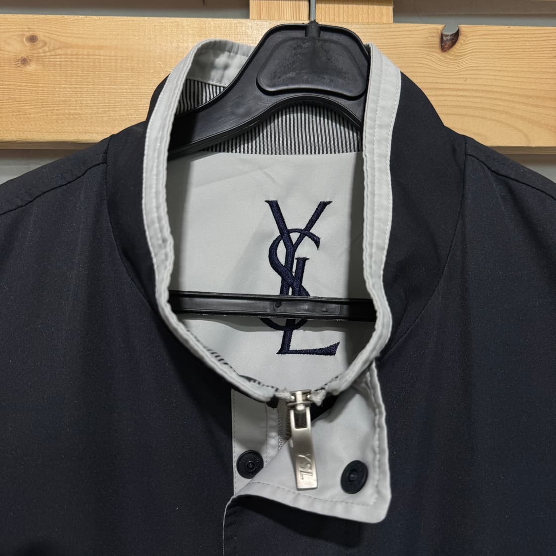 입생로랑 자켓 상품이미지3