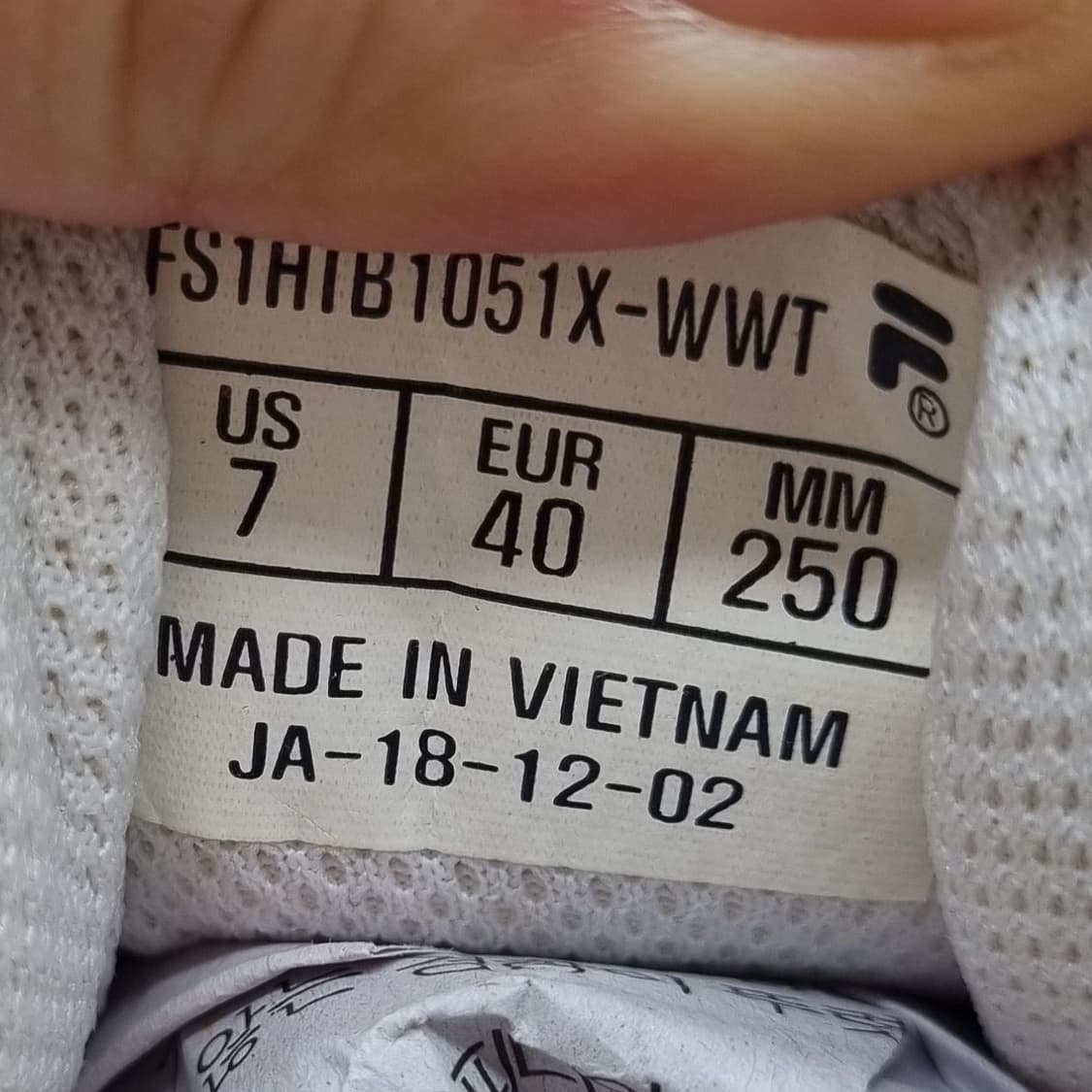 휠라 바리케이드 운동화250. 상품이미지6