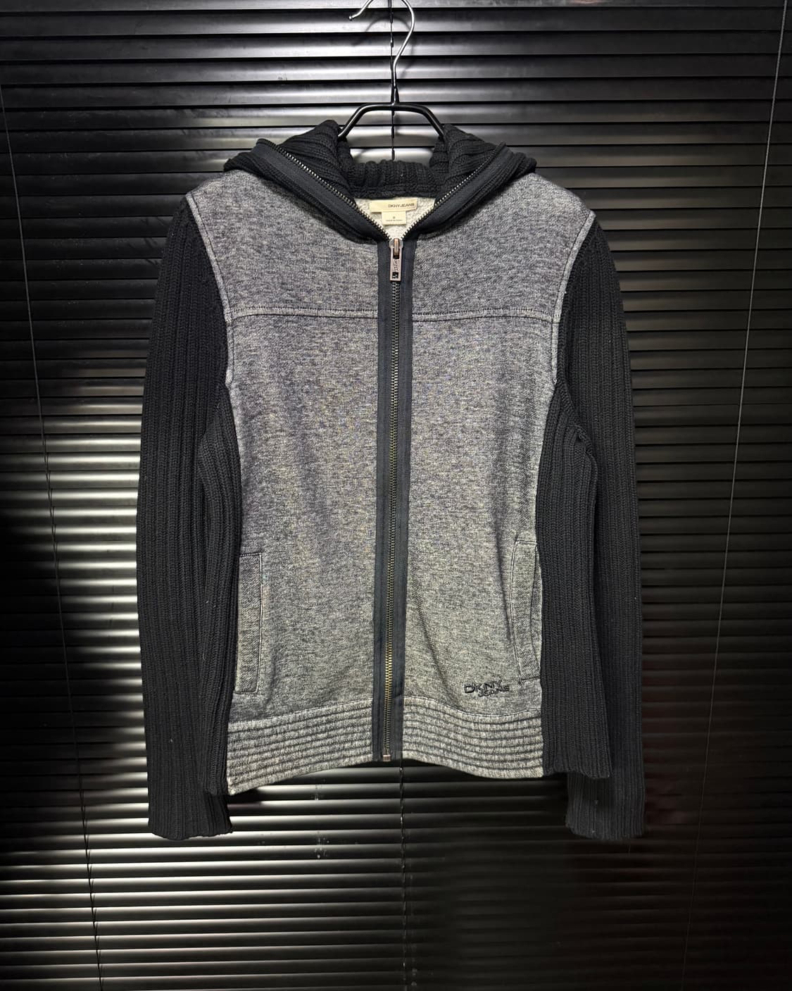 DKNY 도나카란 후드 집업 니트 스웨터 믹스 락시크 고스 펑크 블랙 M 상품이미지2