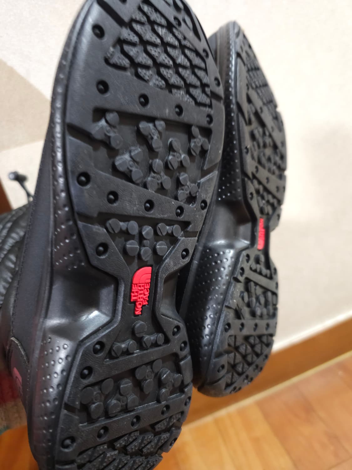 노스페이스 브이엑스 방한부츠 NZS99H68 상품이미지6