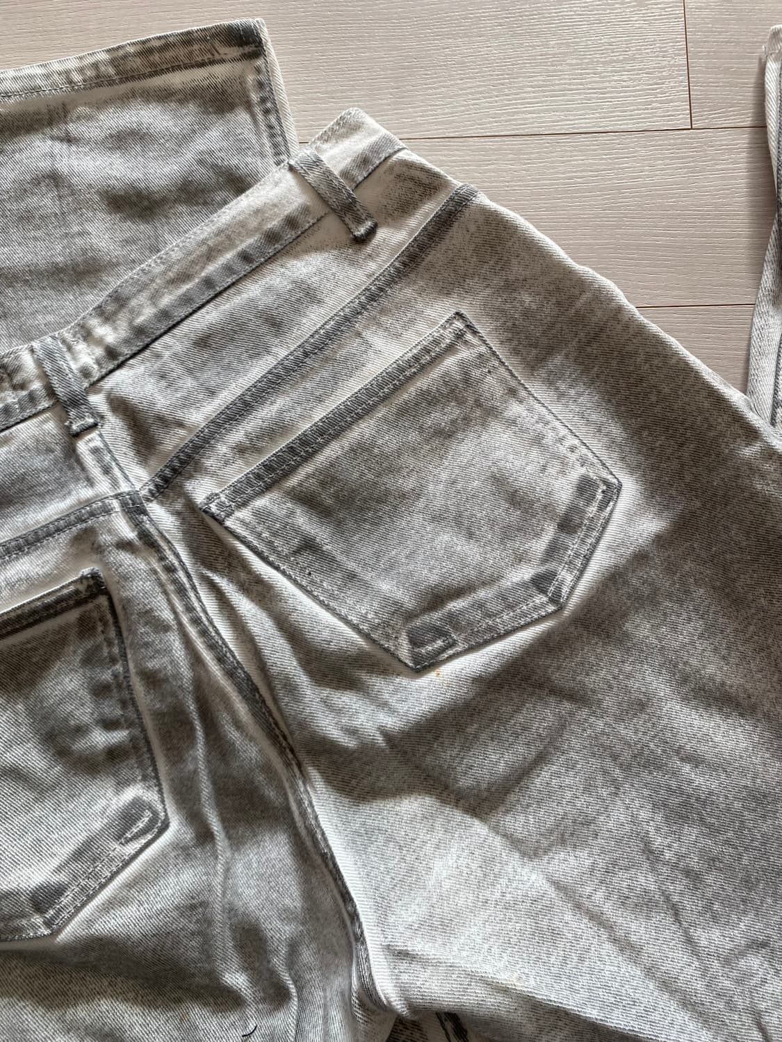 스프레이 워싱 와이드 팬츠 상품이미지3