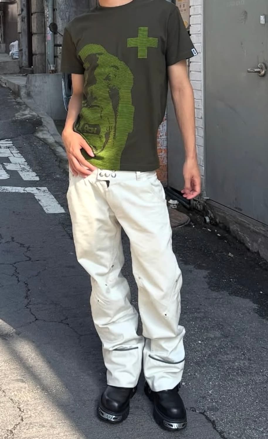 더스파이시감자크럽 MEDTRIX tee (khaki) 2사이즈 상품이미지2