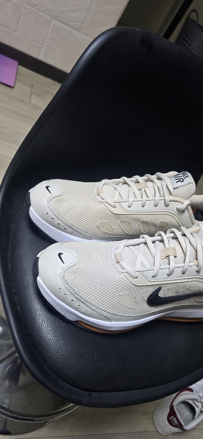 나이키 270 상품이미지3