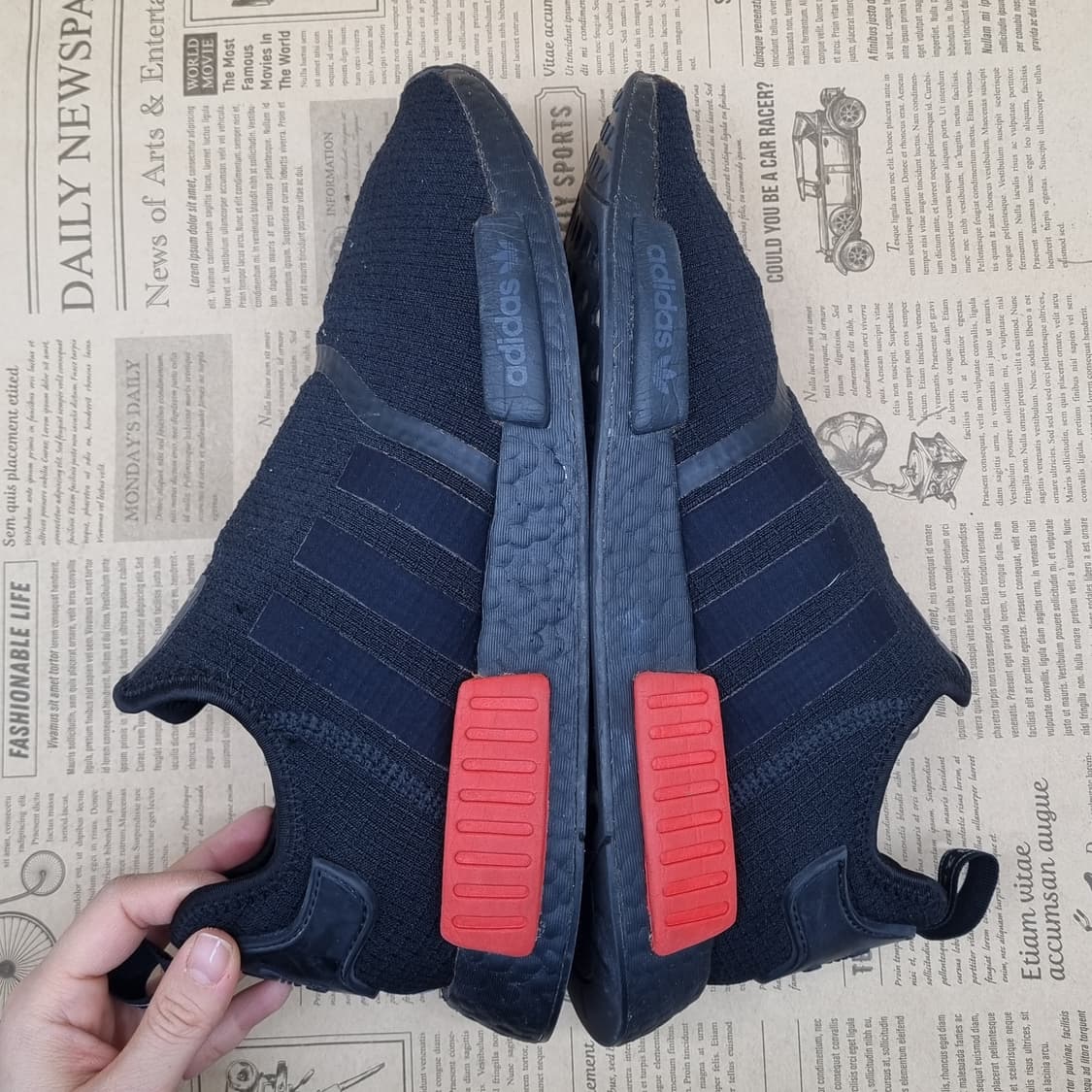 아디다스 NMD R1 남성운동화275 상품이미지5