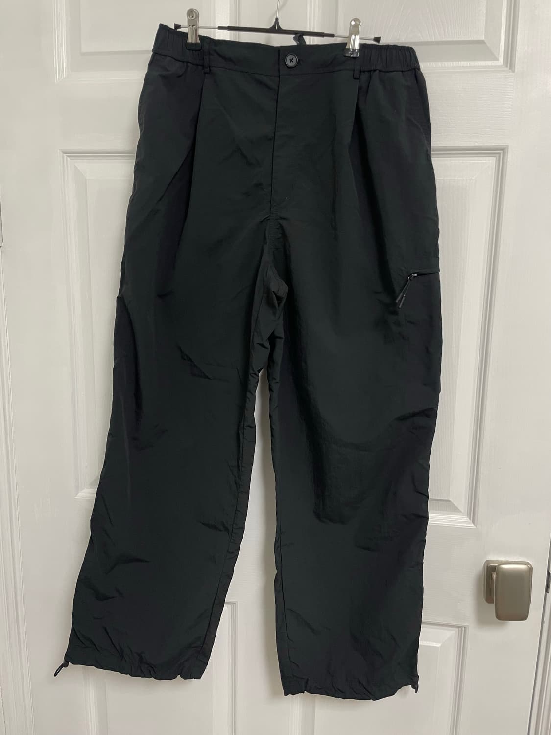 에잇세컨즈 나일론 스트링 팬츠 상품이미지1