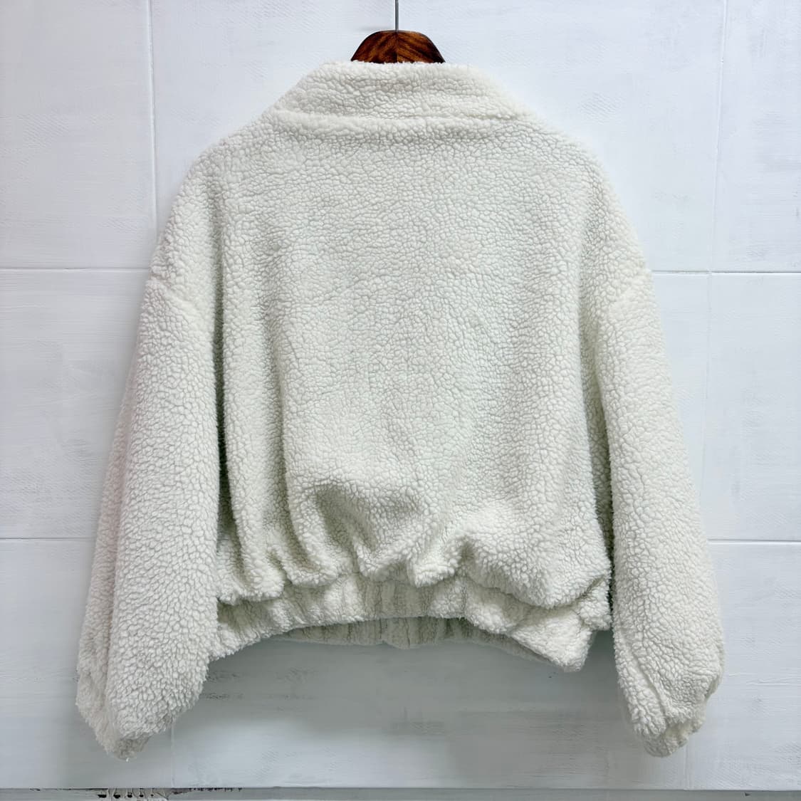 화이트 플리스 부클 크롭 집업 자켓 (JPN) 상품이미지5