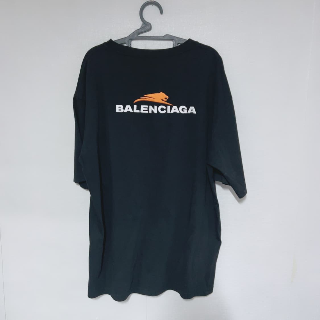 발렌시아가 블랙 로고프린팅 빅사이즈 여름 공용 반팔티 상품이미지7