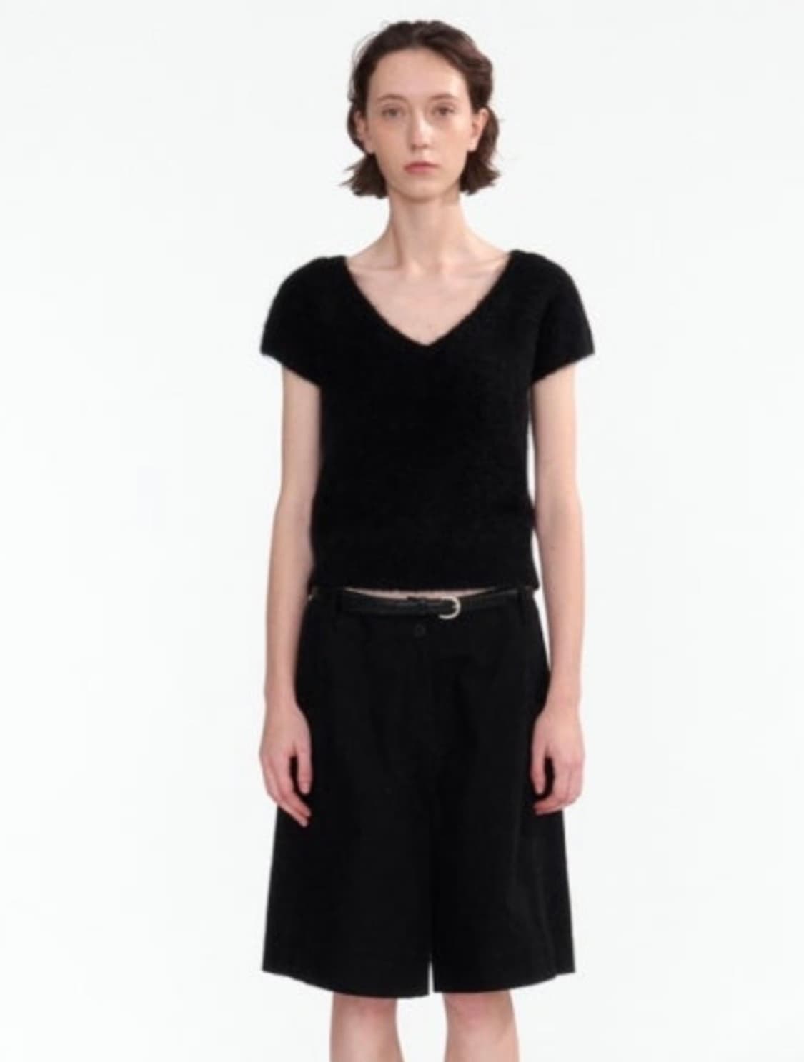 낫띵리튼 시에나 브이넥 니트 블랙 상품이미지1