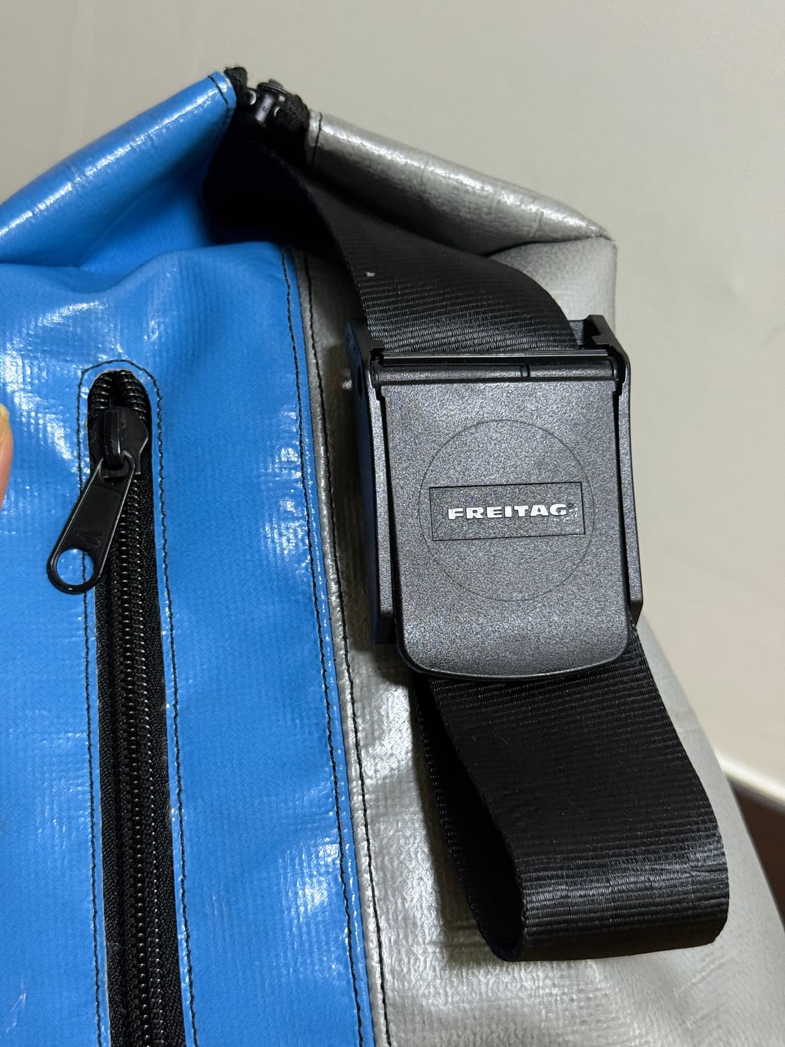 [F45] 프라이탁 로이스 (민트택 O) 블루 옐로우 그레이 상품이미지3